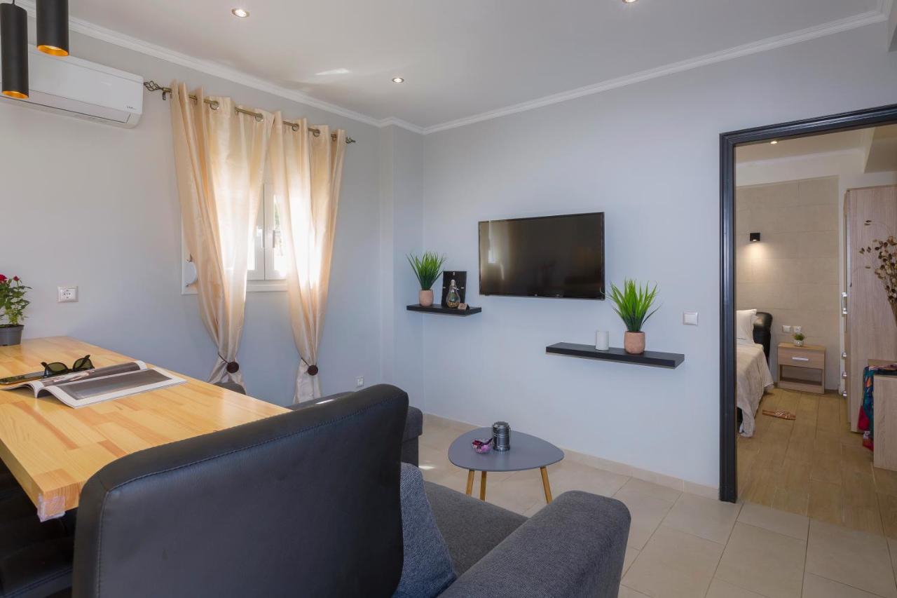Borts Apartment Corfu  ภายนอก รูปภาพ
